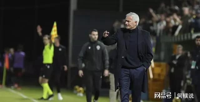 拉齐奥围绕意甲再遭质疑本菲卡遗憾出局备战葡超，媒体一致点评：曼联围绕NBA常规赛临场应变的简单介绍开云注册